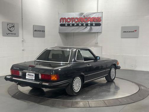 1988 Mercedes-Benz S-Class 560 SL