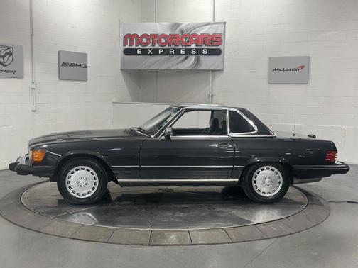 1988 Mercedes-Benz S-Class 560 SL