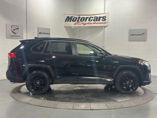 2019 Toyota RAV4 Hybrid XLE