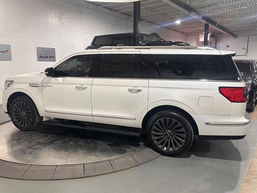 2019 Lincoln Navigator L Reserve