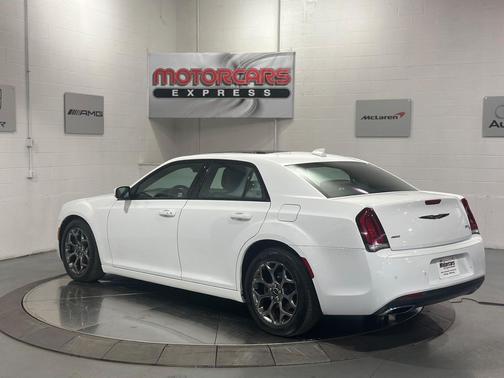 2017 Chrysler 300 S