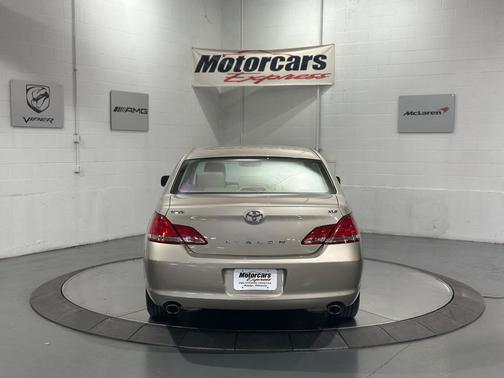 2007 Toyota Avalon XLS