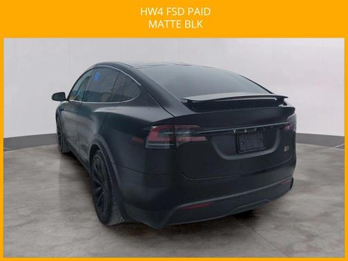 2023 Tesla Model X Plaid Tri Motor All-Wheel Drive