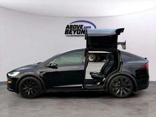 2022 Tesla Model X Plaid Tri Motor All-Wheel Drive