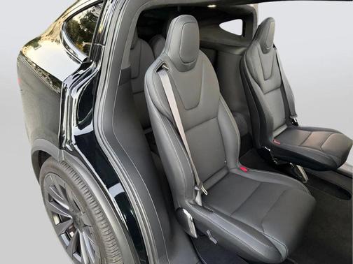 2024 Tesla Model X Plaid Tri Motor All-Wheel Drive