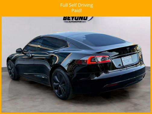 2021 Tesla Model S Plaid