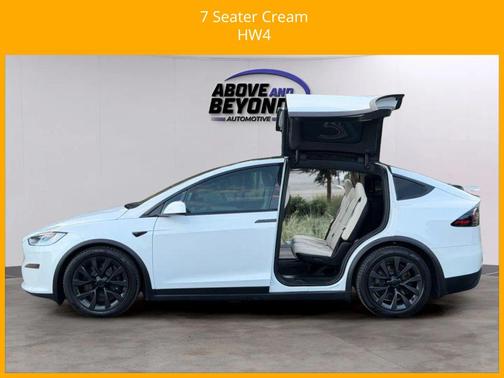 2023 Tesla Model X Standard Range