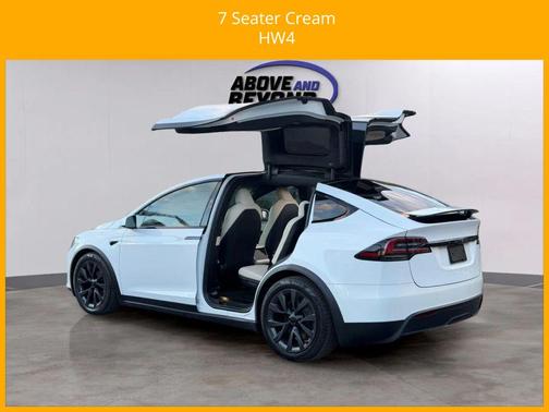 2023 Tesla Model X Standard Range