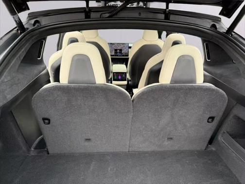 2021 Tesla Model X Long Range Dual Motor All-Wheel Drive