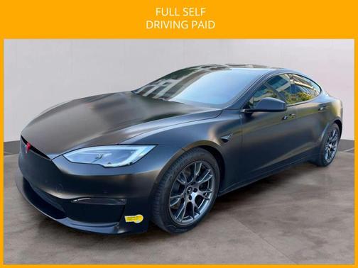 2022 Tesla Model S Plaid