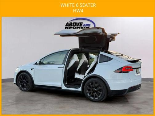 2023 Tesla Model X Standard Range