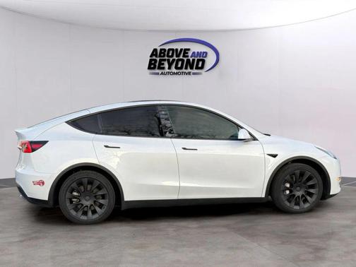 2021 Tesla Model Y Long Range Dual Motor All-Wheel Drive