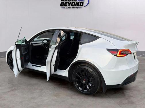 2021 Tesla Model Y Long Range Dual Motor All-Wheel Drive