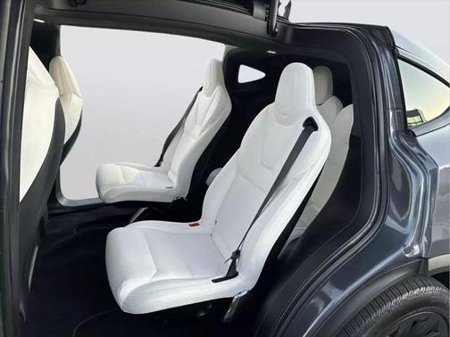 2020 Tesla Model X Long Range Dual Motor All-Wheel Drive