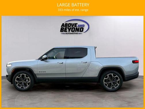 2026 Rivian R1T Dual Pickup 4D 4 1/2 ft