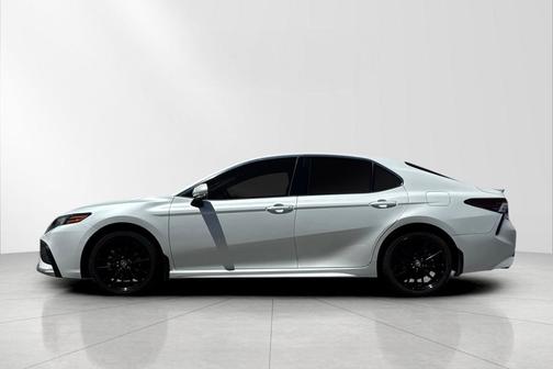 Wind Chill Pearl 2023 Toyota Camry XSE