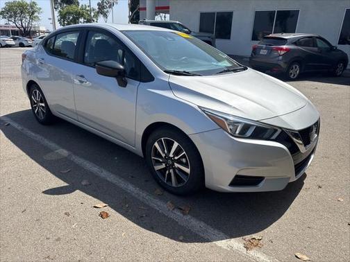2021 Nissan Versa 1.6 SV