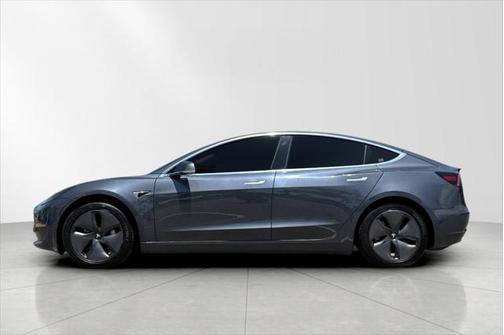 2020 Tesla Model 3 Standard Range