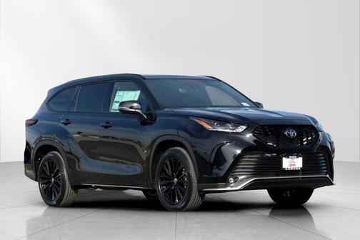 2026 Toyota Highlander XSE