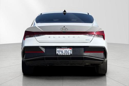 2024 Hyundai ELANTRA HEV Blue