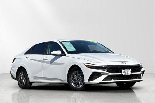 2024 Hyundai ELANTRA HEV Blue