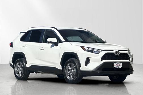 2025 Toyota RAV4 Hybrid LE