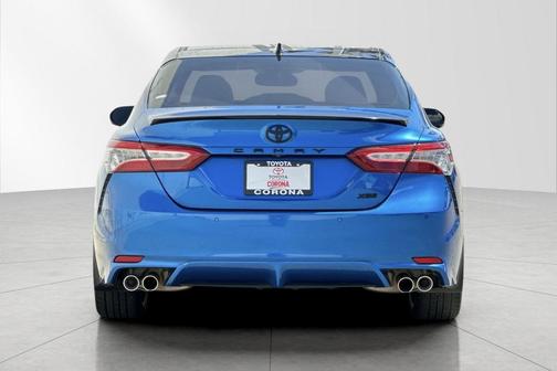 Blue Streak/Midnight Black Metallic 2019 Toyota Camry XSE