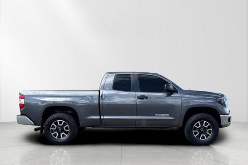 2014 Toyota Tundra SR5