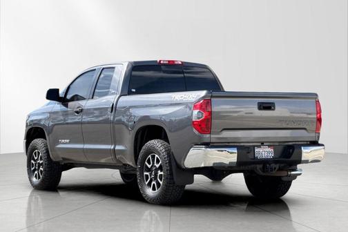 2014 Toyota Tundra SR5