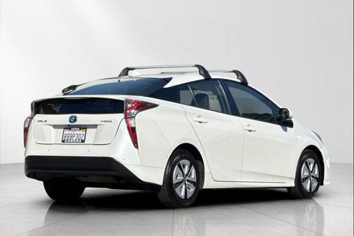 2017 Toyota Prius Two