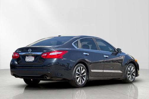 2016 Nissan Altima 2.5 SV