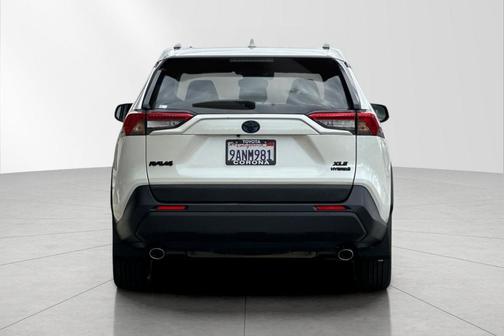 2022 Toyota RAV4 Hybrid XLE Premium