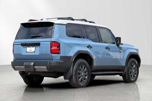 Heritage Blue/Gray Scape Roof 2026 Toyota Land Cruiser Base