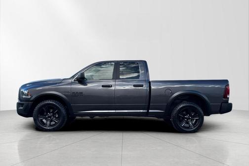 2022 RAM 1500 Classic Warlock Quad Cab 4x4 6'4' Box