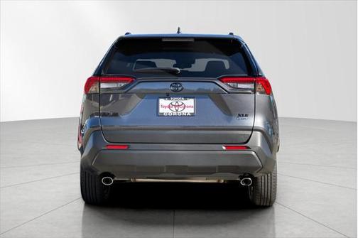 2025 Toyota RAV4 Hybrid XLE Premium