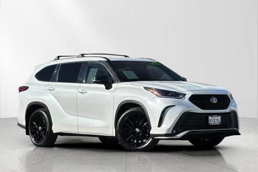 2023 Toyota Highlander XSE