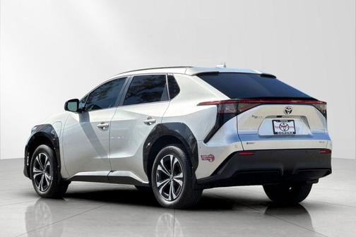 2024 Toyota bZ4X XLE