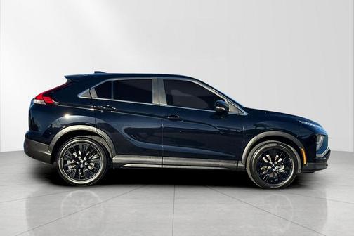 2022 Mitsubishi Eclipse Cross LE