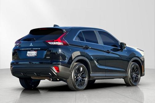 2022 Mitsubishi Eclipse Cross LE