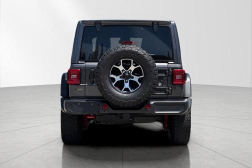 Granite Crystal Metallic Clearcoat 2022 Jeep Wrangler Unlimited Rubicon