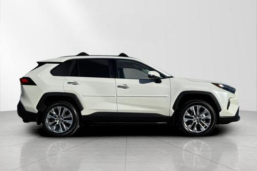 2022 Toyota RAV4 Limited