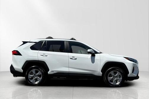 Ice Cap 2025 Toyota RAV4 Hybrid XLE