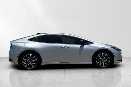Cutting Edge 2024 Toyota Prius Prime XSE Premium