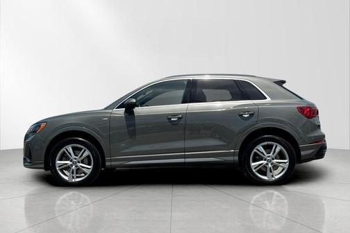 Chronos Gray Metallic 2020 Audi Q3 45 S line Premium