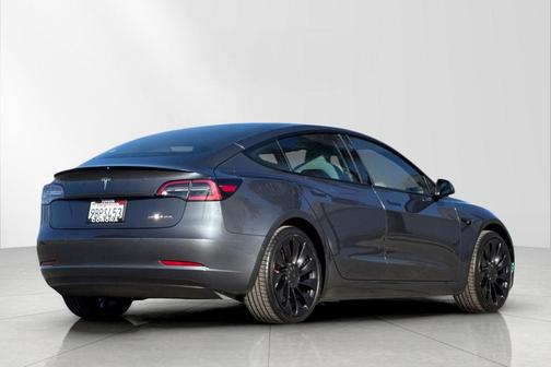 2022 Tesla Model 3 Performance