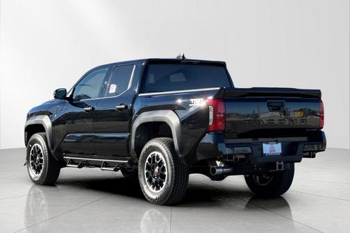 2026 Toyota Tacoma Hybrid TRD Off Road