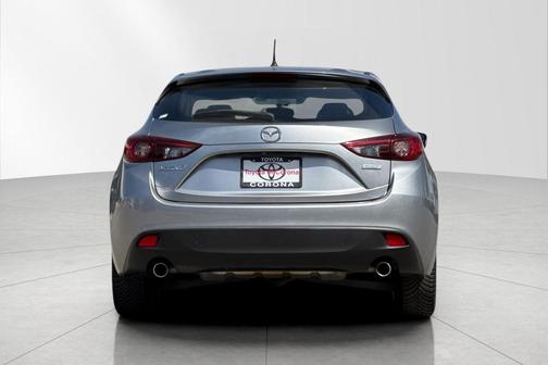 2015 Mazda Mazda3 i Touring