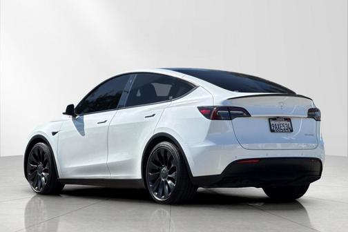 2022 Tesla Model Y Performance Dual Motor All-Wheel Drive