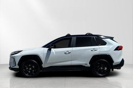Wind Chill Pearl/Midnight Black Metallic 2023 Toyota RAV4 Hybrid SE