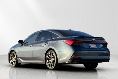 2022 Toyota Avalon Touring